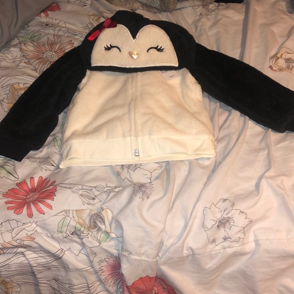 Sweater - Picture 3 of 3